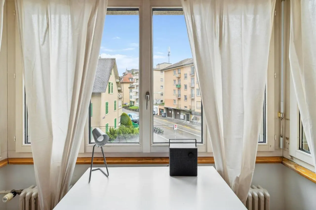 Central Apartment For City Explorers 224 Zurich Switzerland